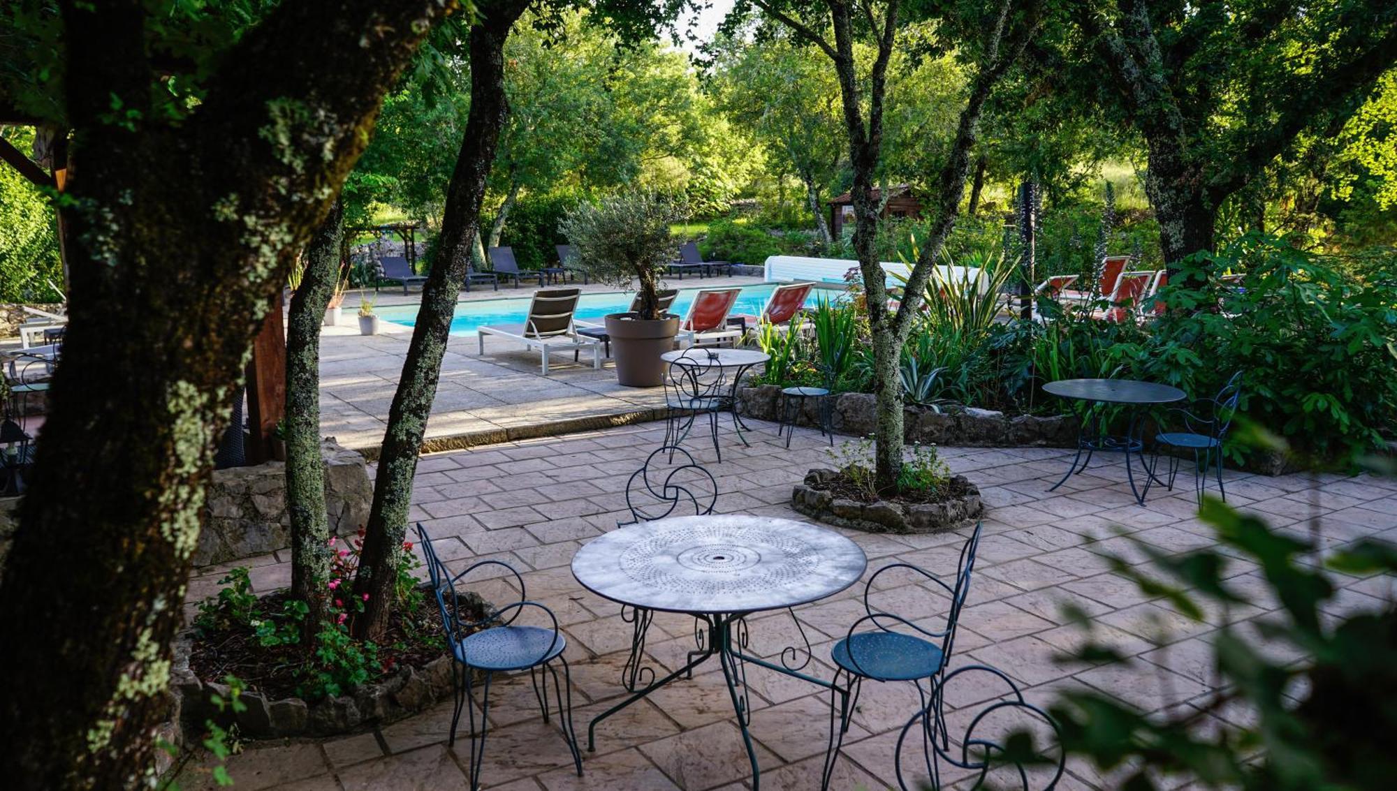 Hotel Mas De L'Espaire Ле-Ван Экстерьер фото