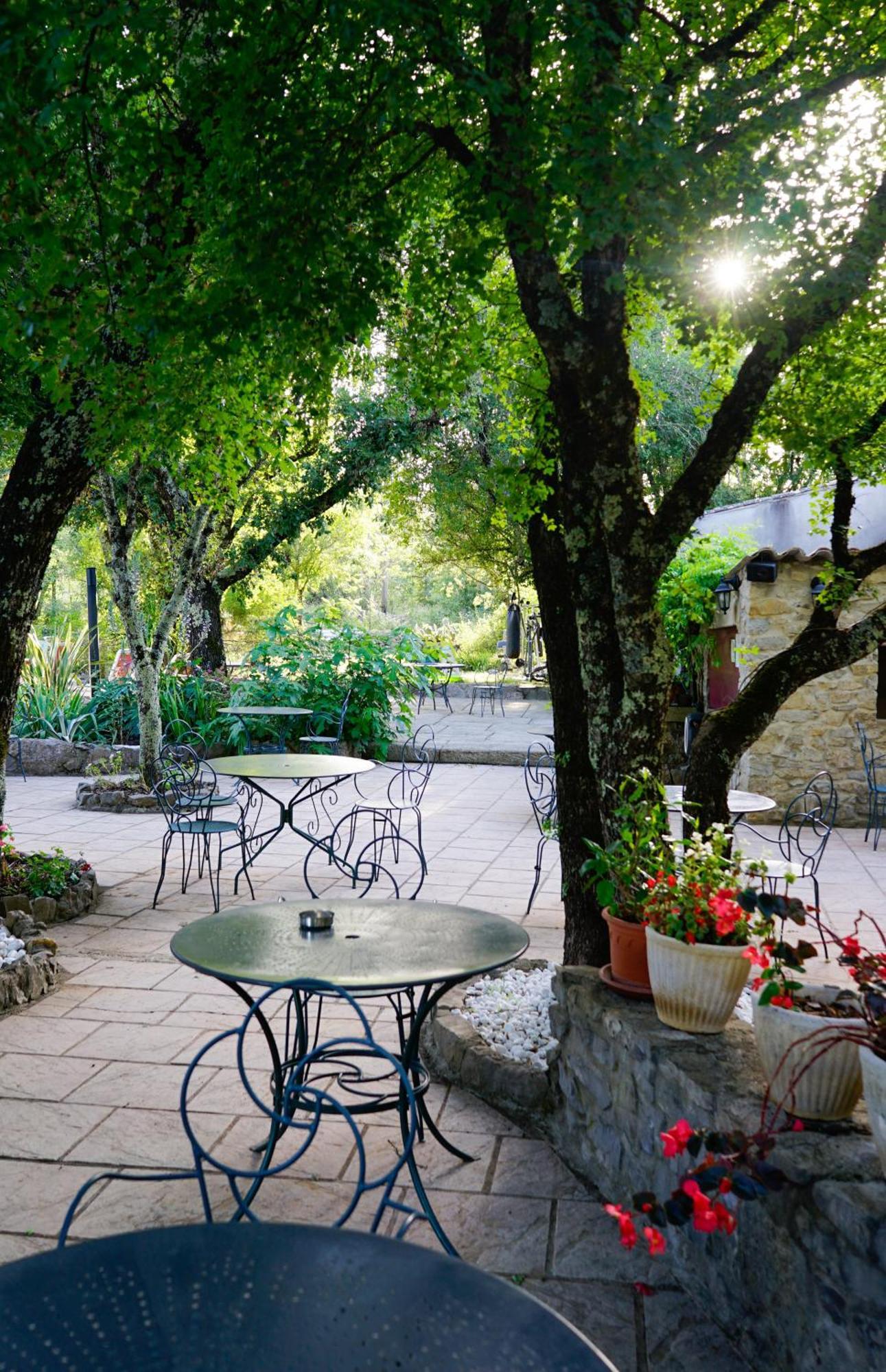 Hotel Mas De L'Espaire Ле-Ван Экстерьер фото